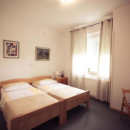 Rooms Medved Szamobor Kültér fotó
